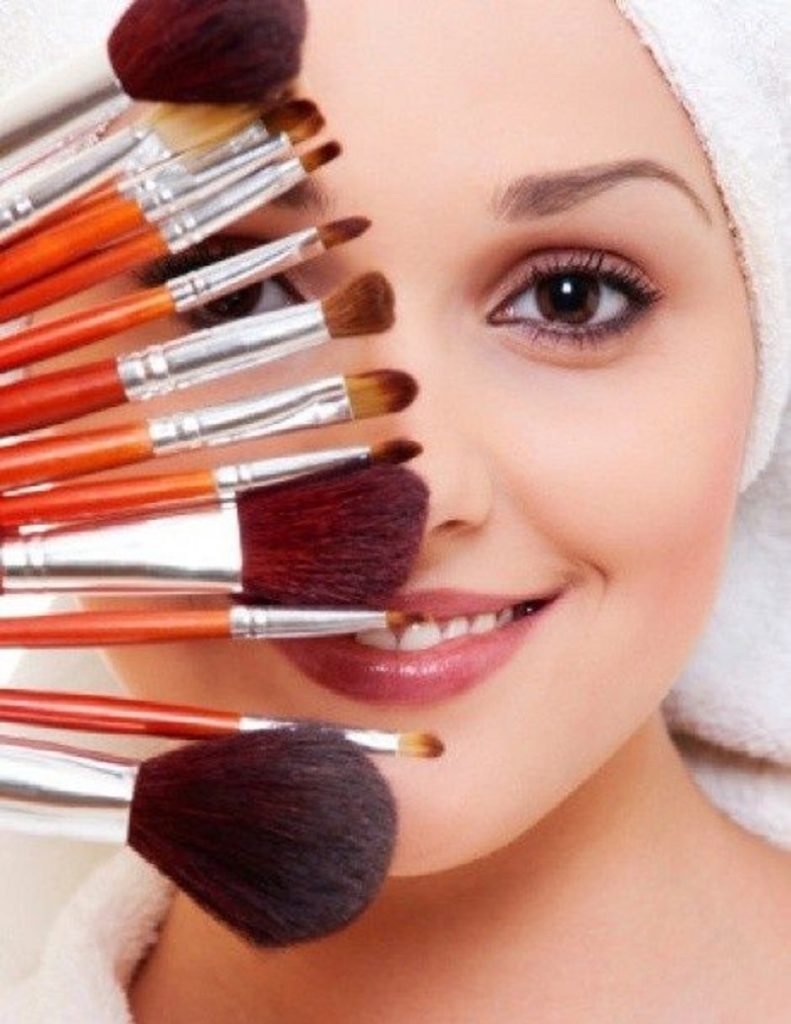انتخاب رژ لب و رژگونه مناسب