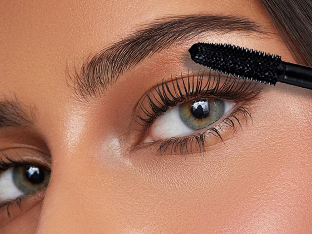 ریمل ضد آب یا معمولی