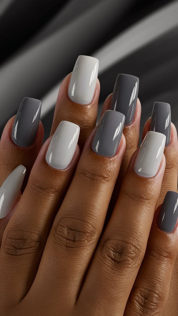 ناخن مربع کوتاه سفید و طوسی