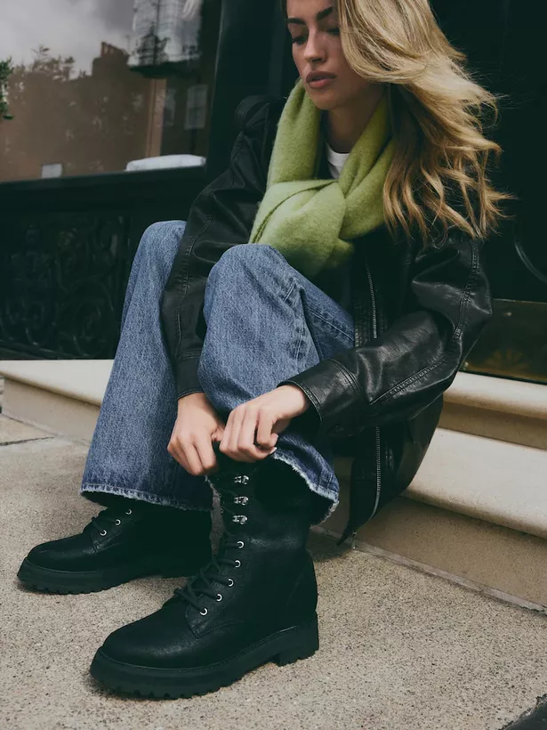 نیم بوت پاییزی بزرگ سیاه