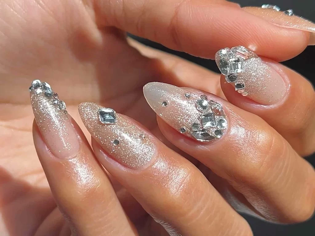 ناخن الماسی