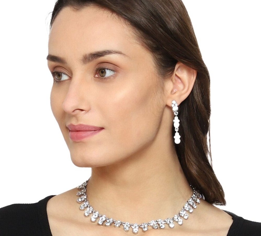 گردنبند لاکچری دخترونه نقره ای با گوشواره