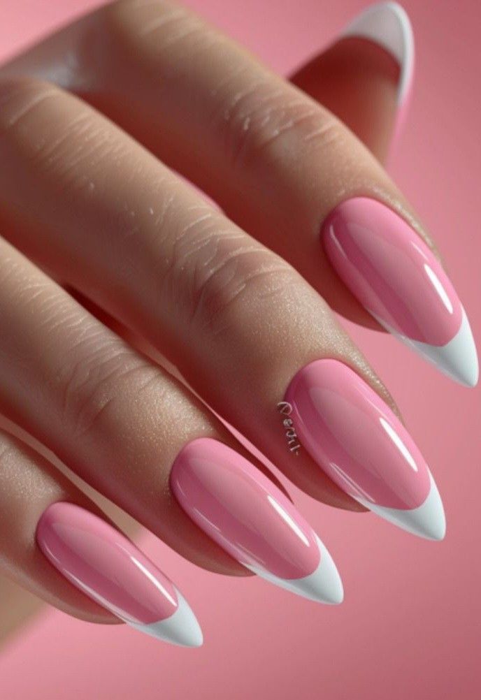 ناخن صورتی فرنچ