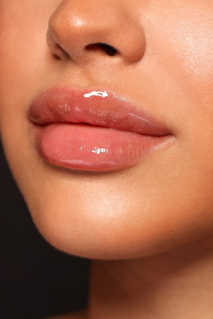 رژ لب براق صورتی