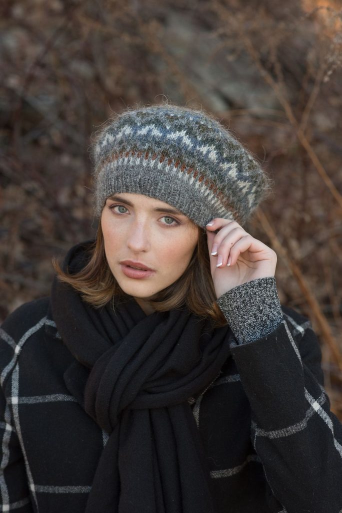 مدل کلاه بافتنی دخترانه شیک