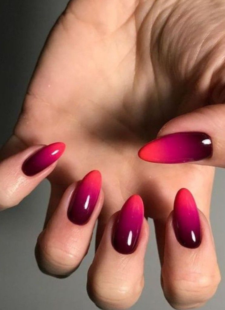 طراحی آمبره ناخن قرمز و زرشکی