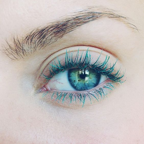 ریمل رنگی ابی فیروزه ای