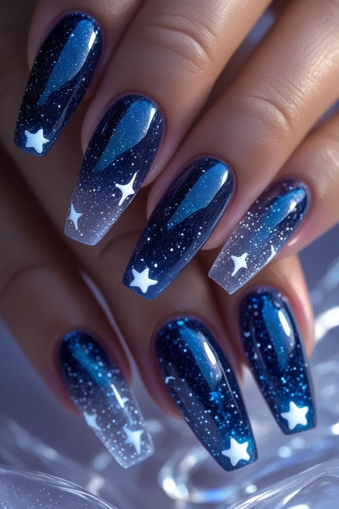 دیزاین ناخن کهکشانی ابی