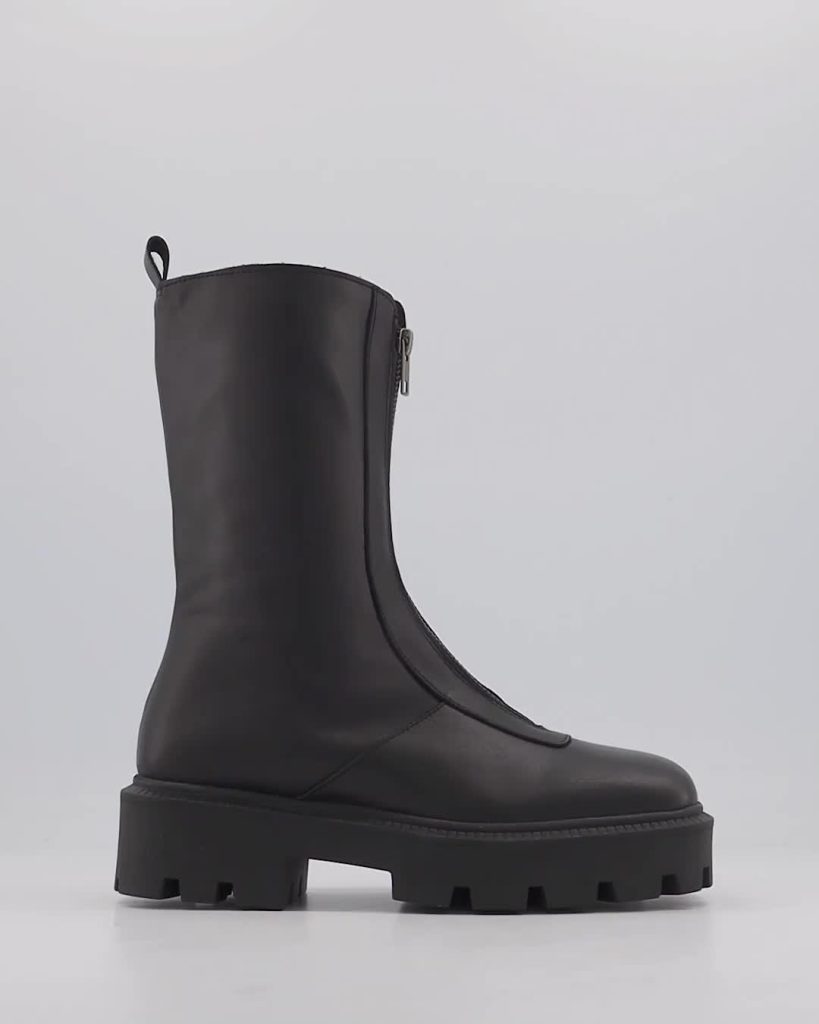 بوت جلو مربعی سیاه