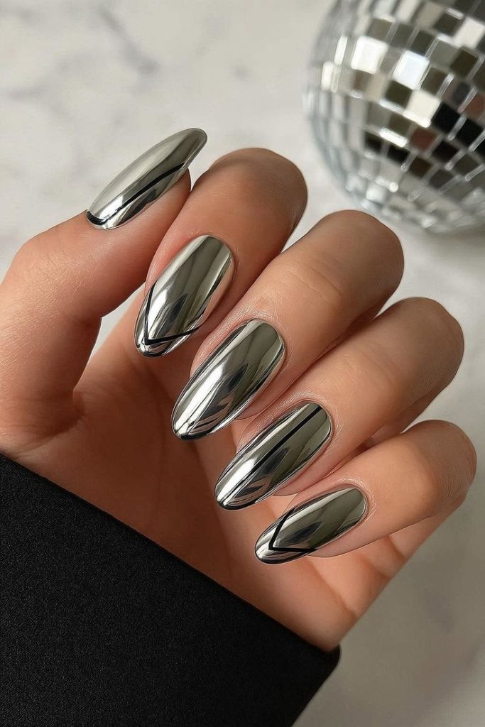 لاک متالیک نقره‌ای