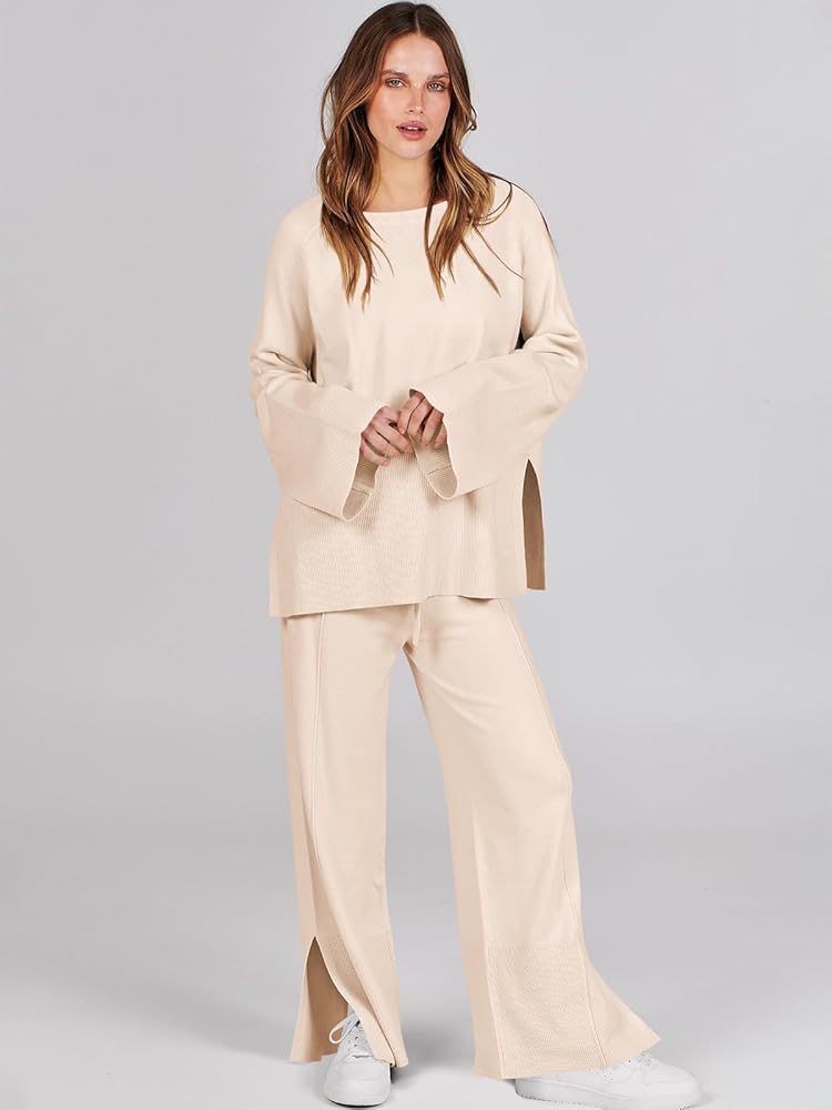 ست بافت اورسایز زنانه کرمی رنگ