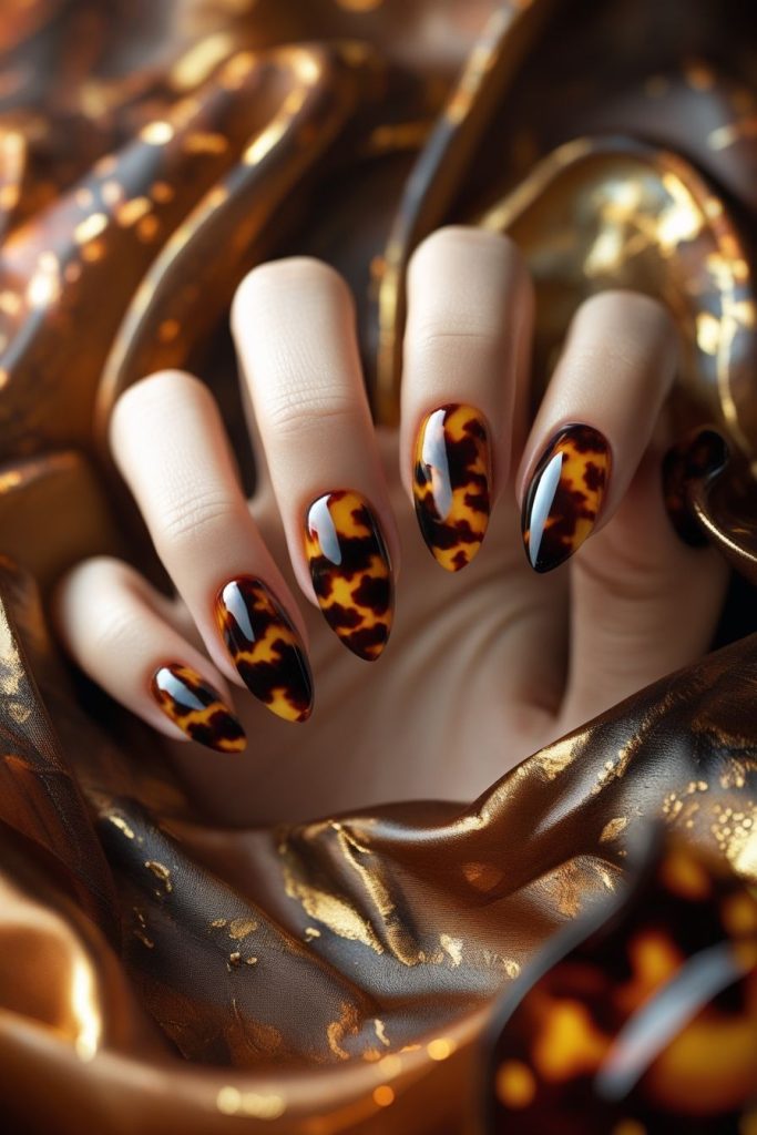 دیزاین ناخن لاکپشتی