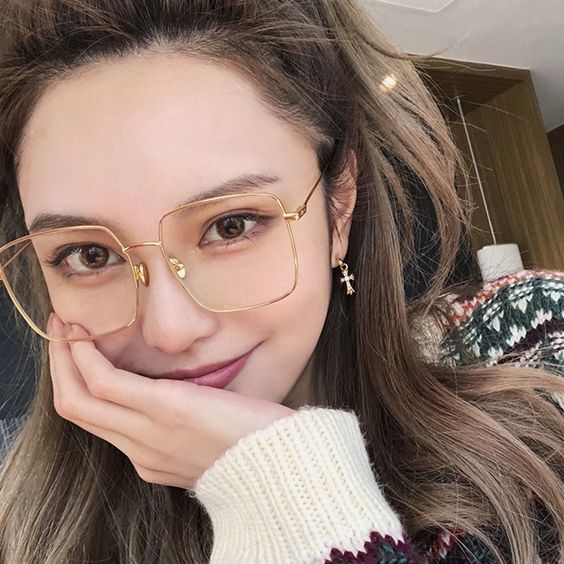 آرایش مناسب عینک