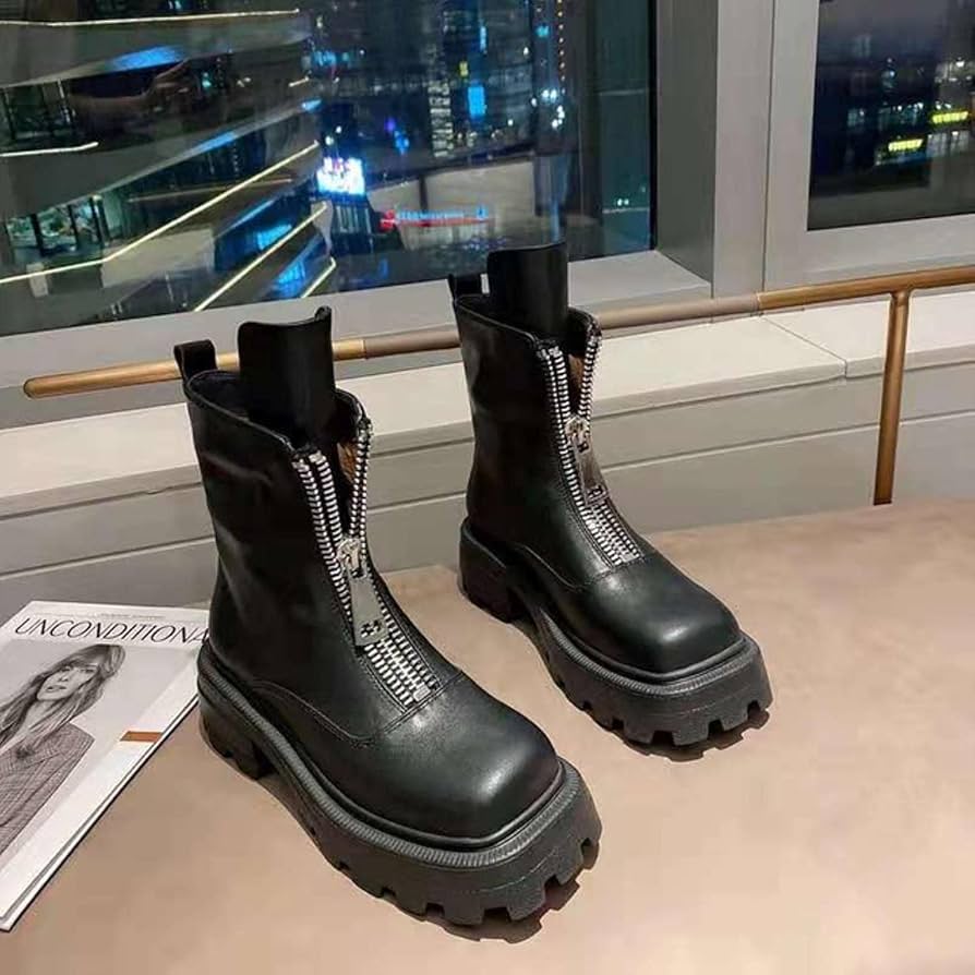 بوت جلو مربعی سیاه