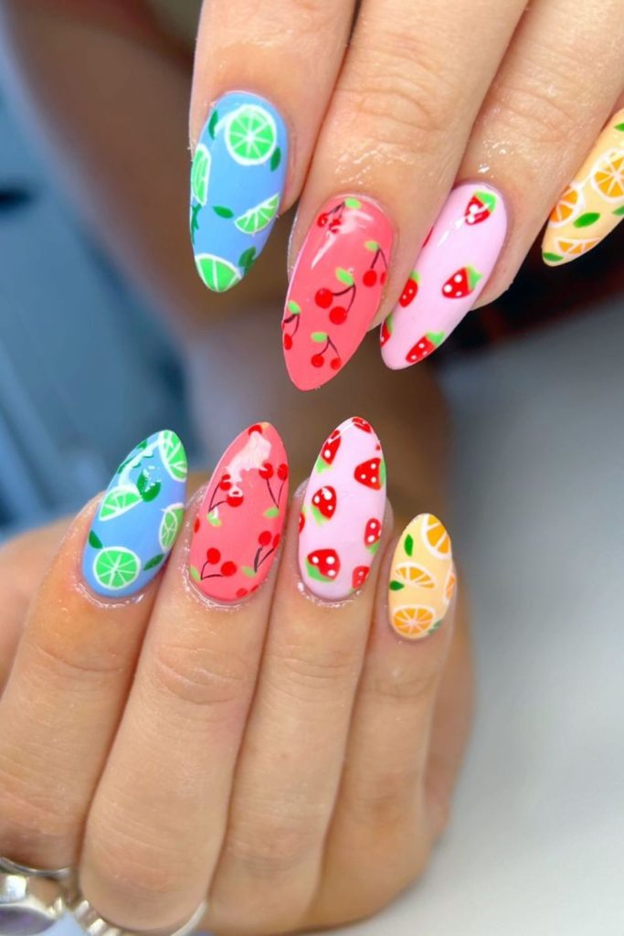 دیزاین ناخن میوه‌ای