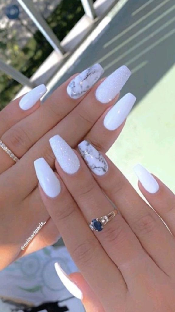 طراحی سفید ناخن