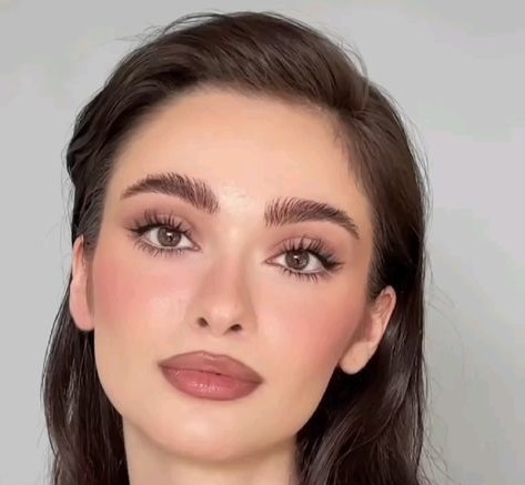 آرایش صورت طبیعی