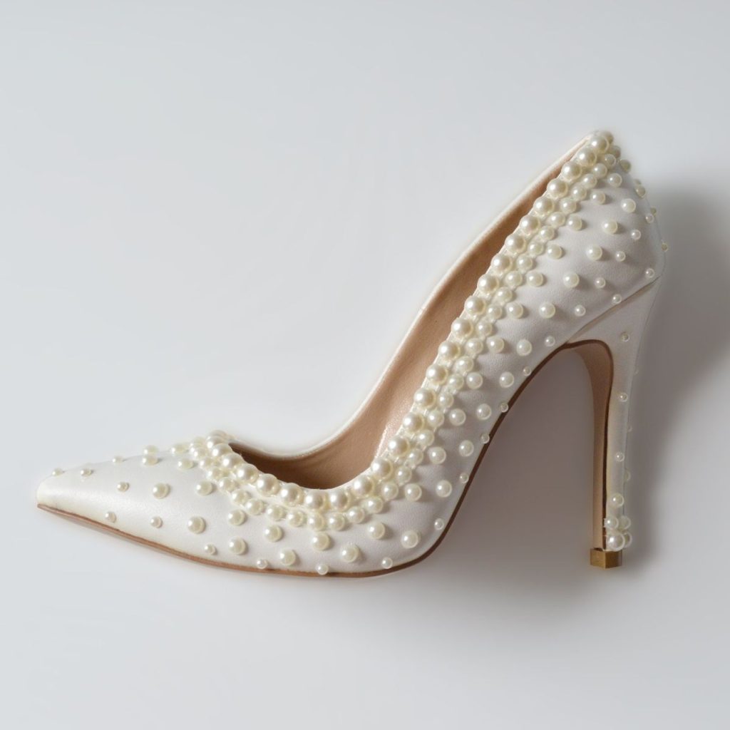 کفش مروارید دوزی سفید