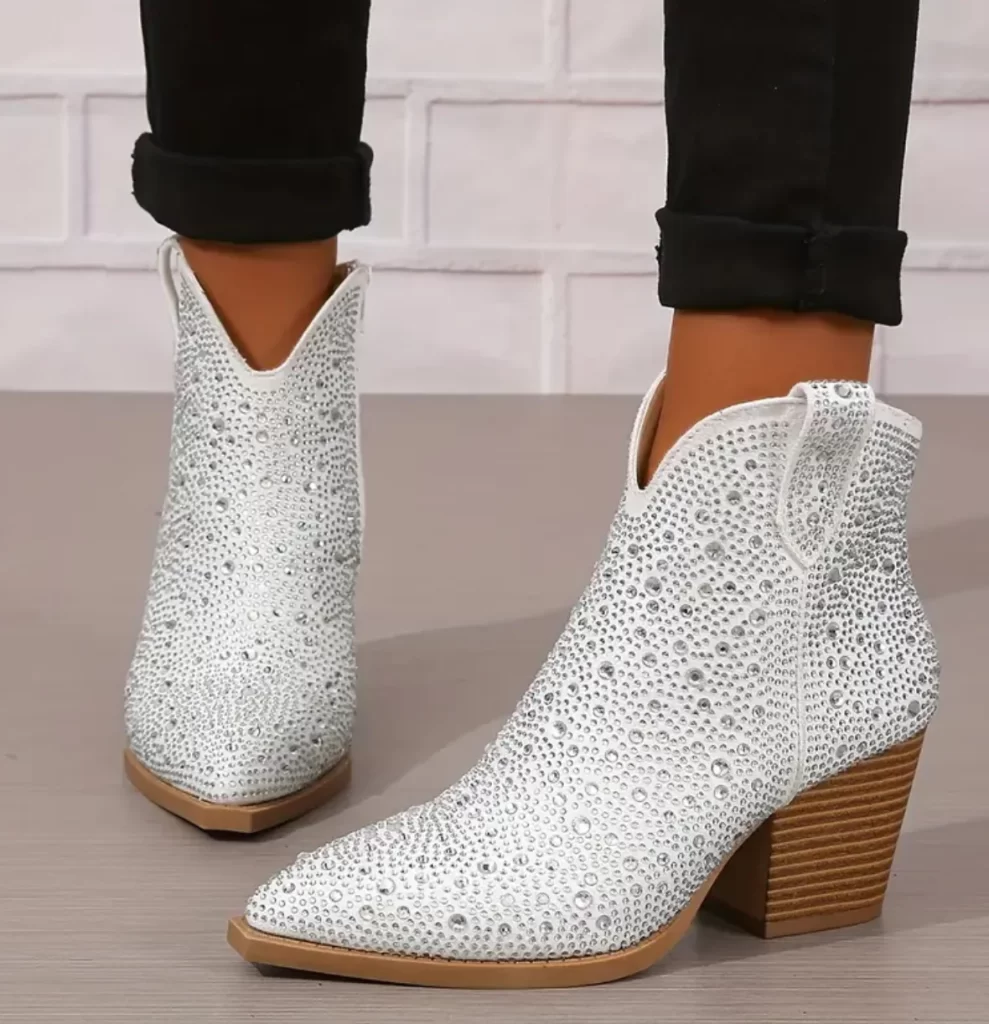 نیم‌بوت نگین‌دار زنانه