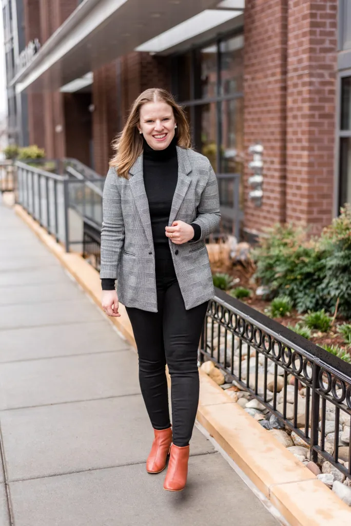 بلیزر اورسایز طوسی