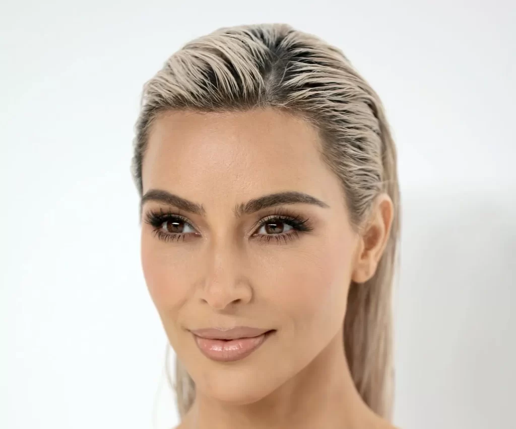 ابروی پهن و نرم