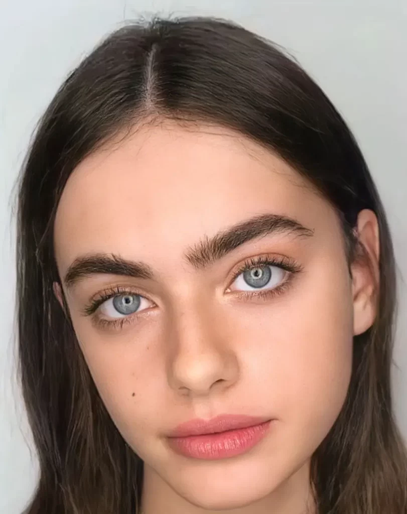 ابرو پر دخترانه