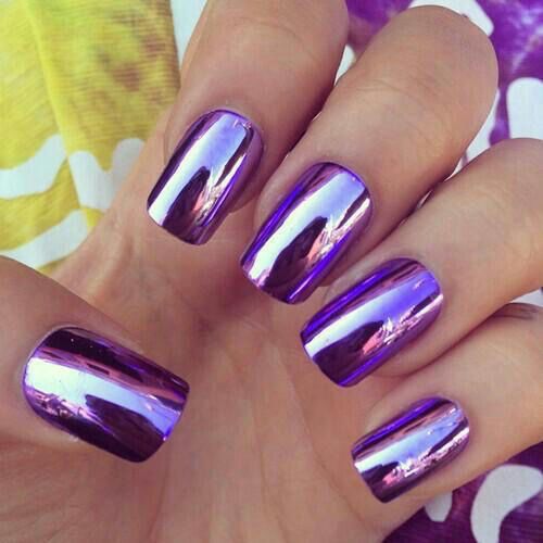 لاک ناخن متالیک بنفش