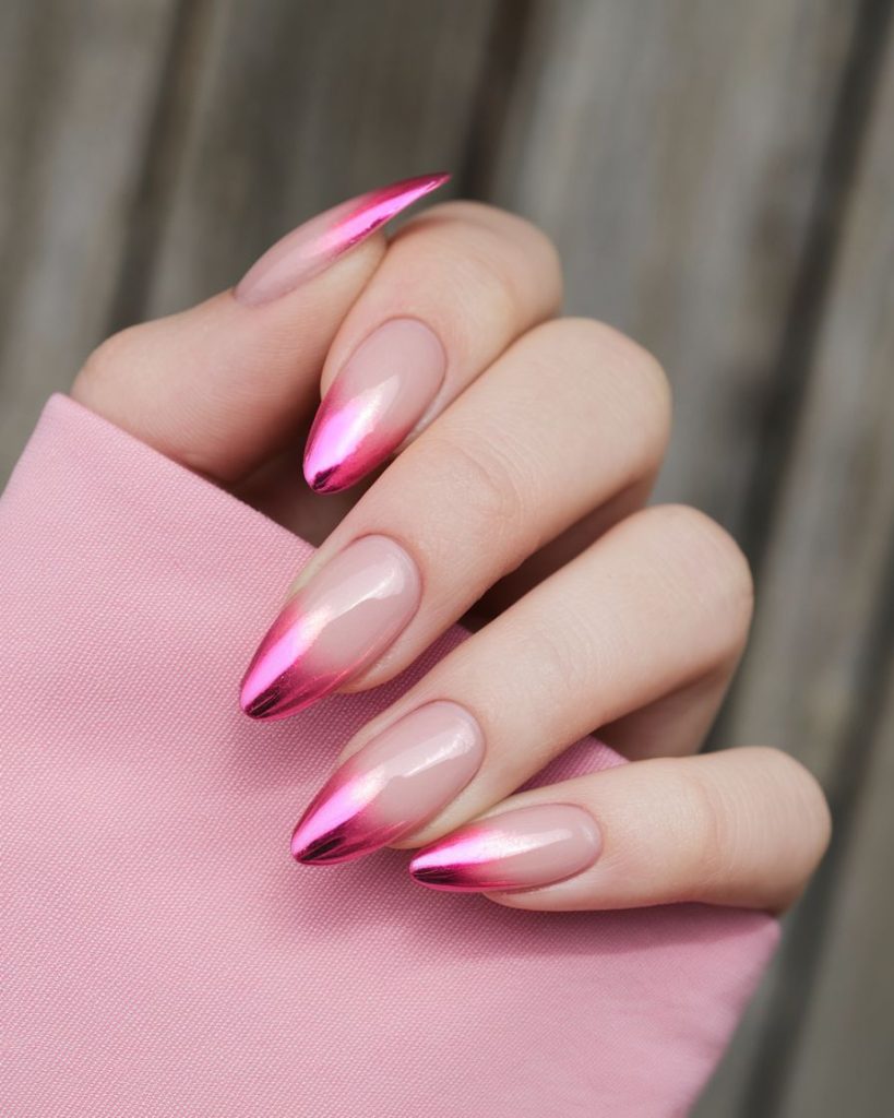 ناخن صورتی فرنچ