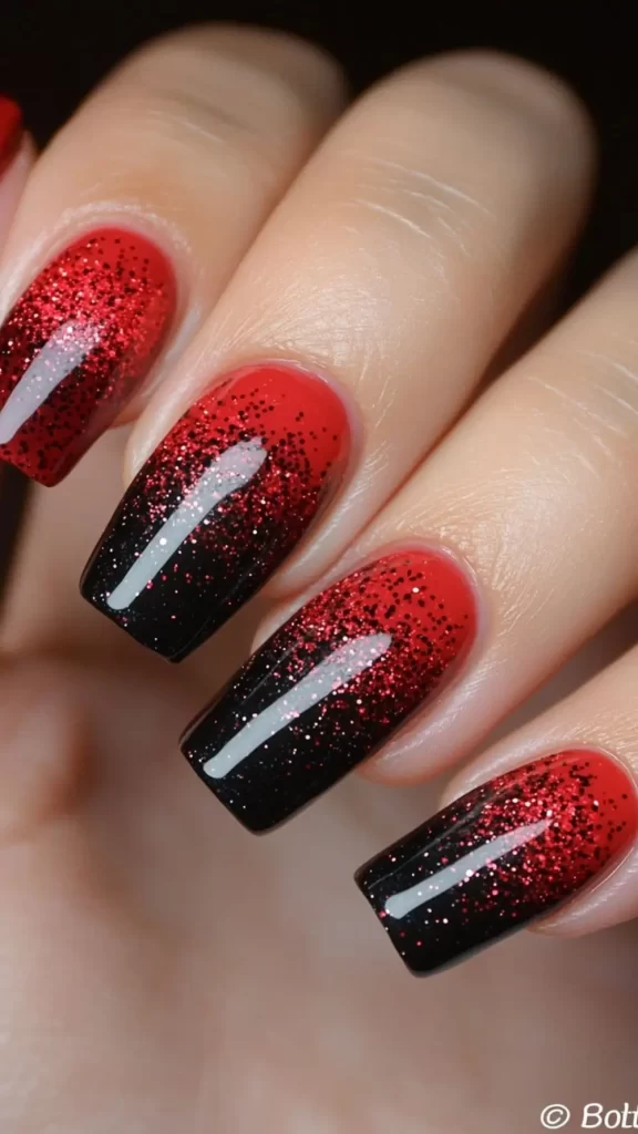دیزاین ناخن مشکی قرمز اکلیلی