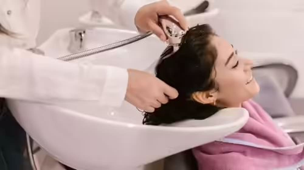 بوتاکس مو در خانه برای پر حجم شدن مو