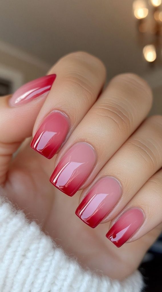 دیزاین ناخن کوتاه صورتی