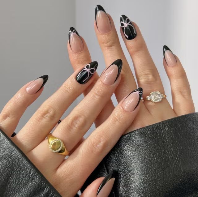 فرنچ ناخن ترند سیاه