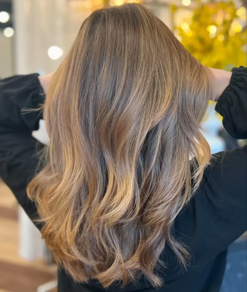 رنگ مو کاراملی طلایی