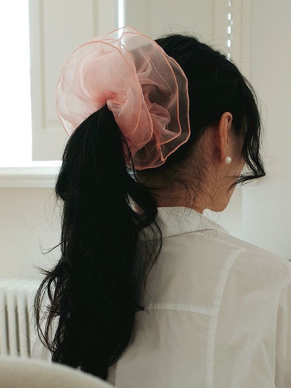 کش مو اسکرانچی حریر زنانه صورتی