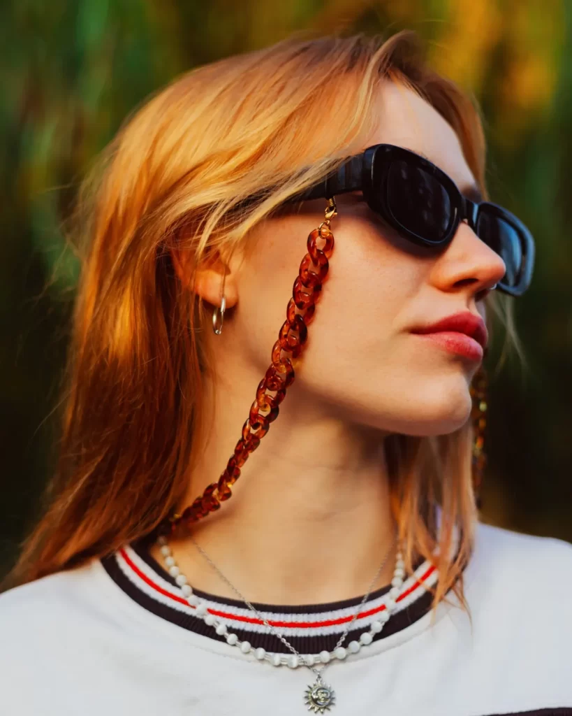 بند عینک زنجیری قرمز