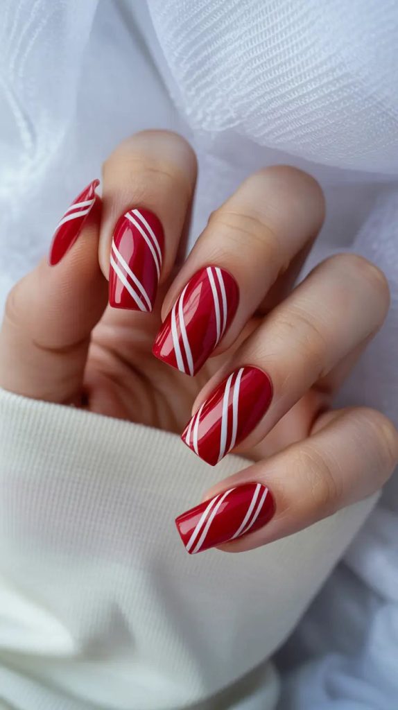 دیزاین ناخن قرمز و سفید