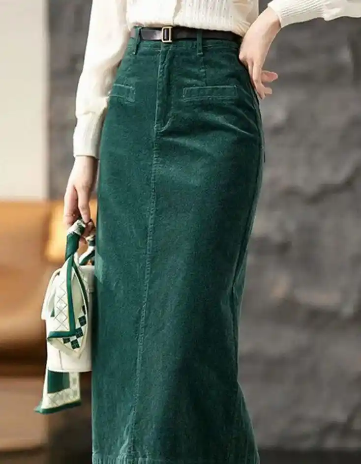 دامن مخمل کبریتی سبز