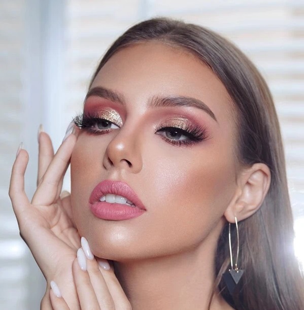 آرایش ملایم مجلسی