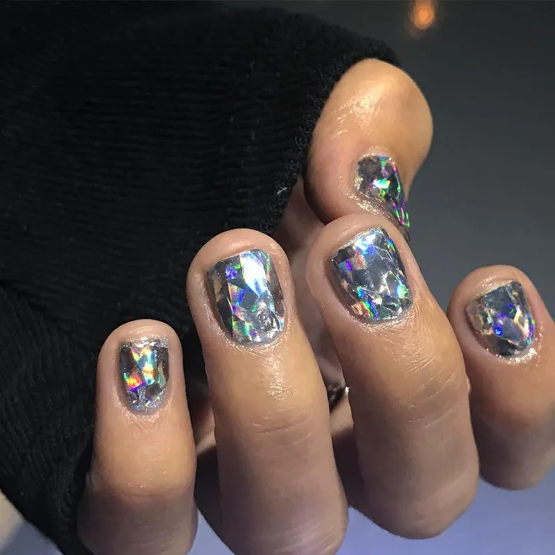 ناخن الماسی