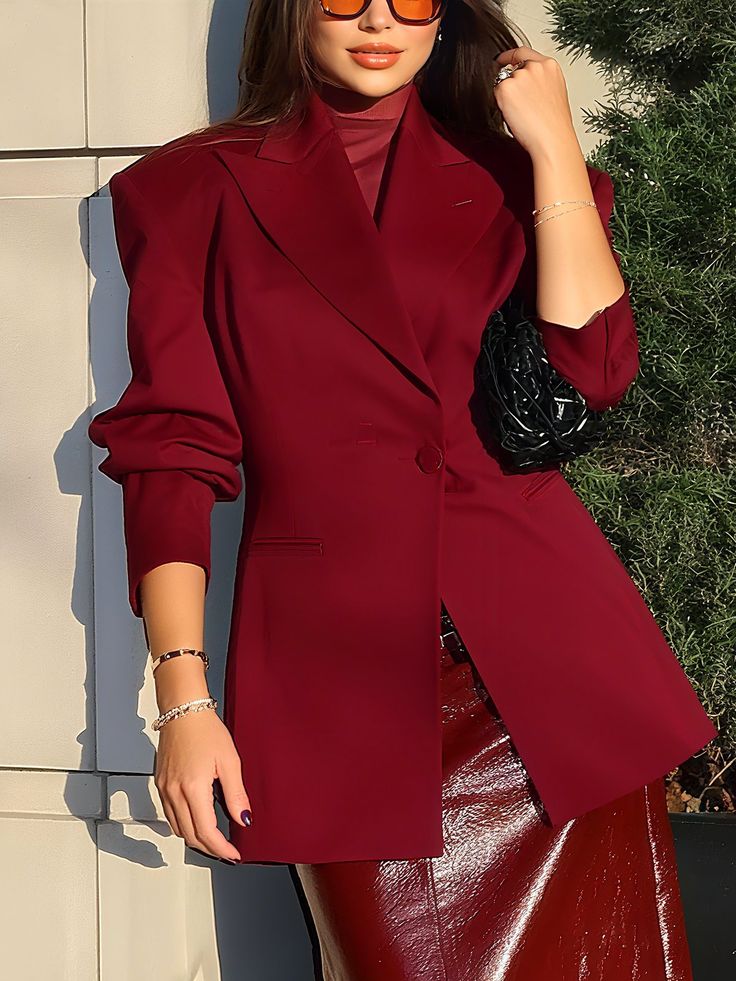 کت بلیزر شانه تیز زرشکی