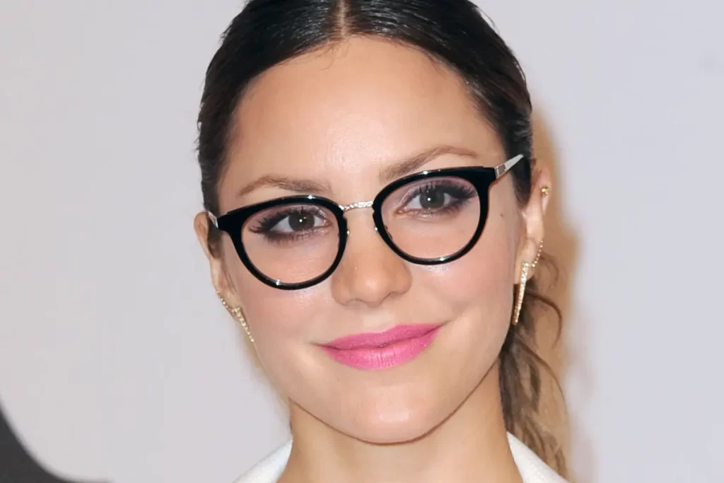 آرایش مناسب عینک