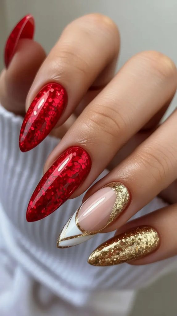 طراحی لاک ناخن قرمز و طلایی هر دو اکلیلی