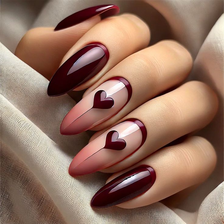 طرح قلبی ناخن قهوه ای روی لاک صورتی