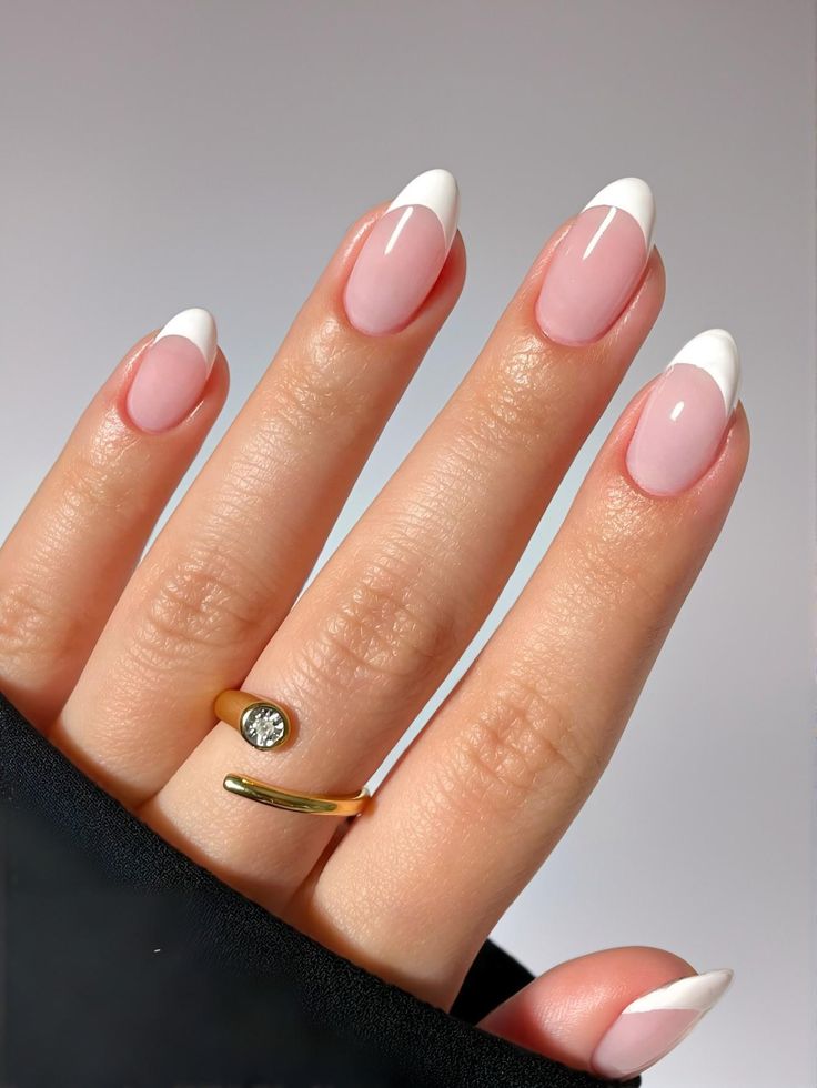 فرنچ ناخن سفید