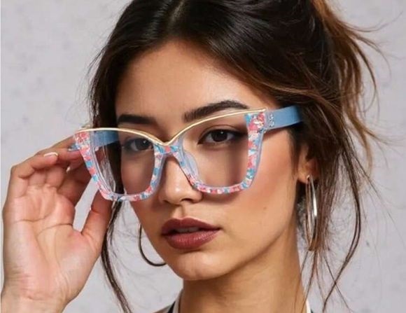 فریم عینک خاص