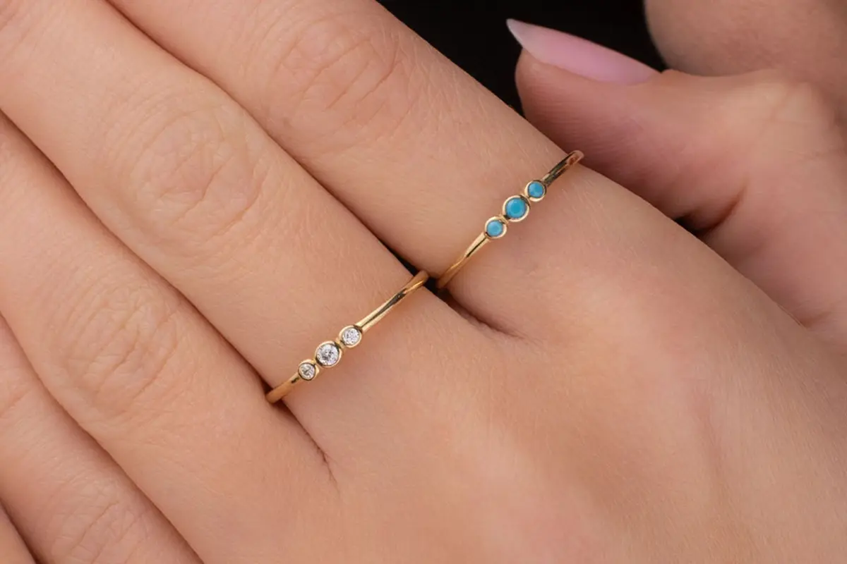 حلقه طلا با نگین ریز