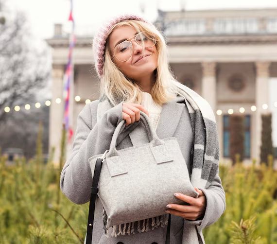 کیف زنانه پشمی طوسی