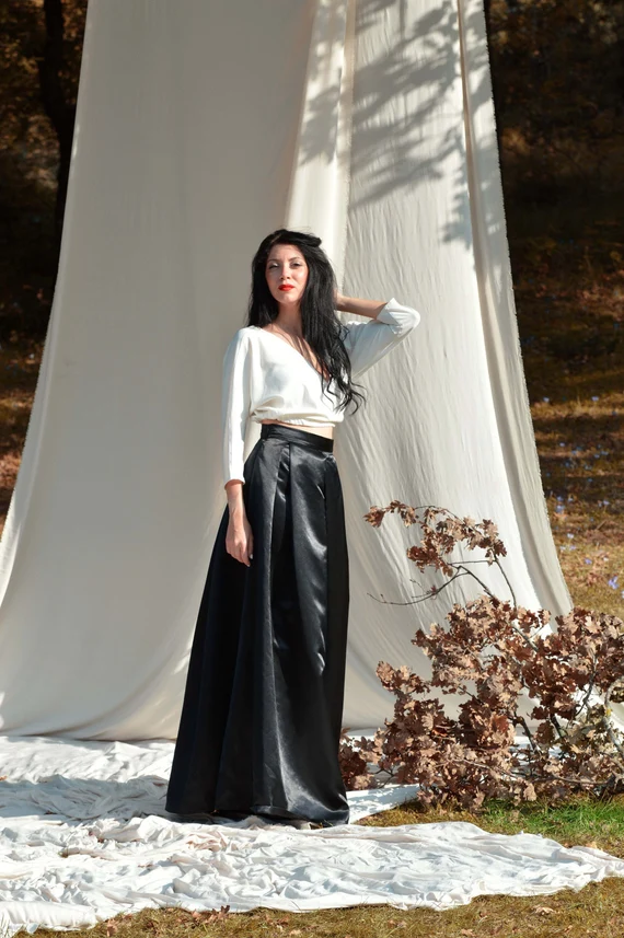 دامن ساتن سیاه