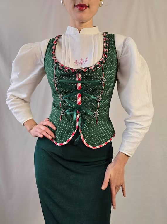 جلیقه زنانه سنتی سبز