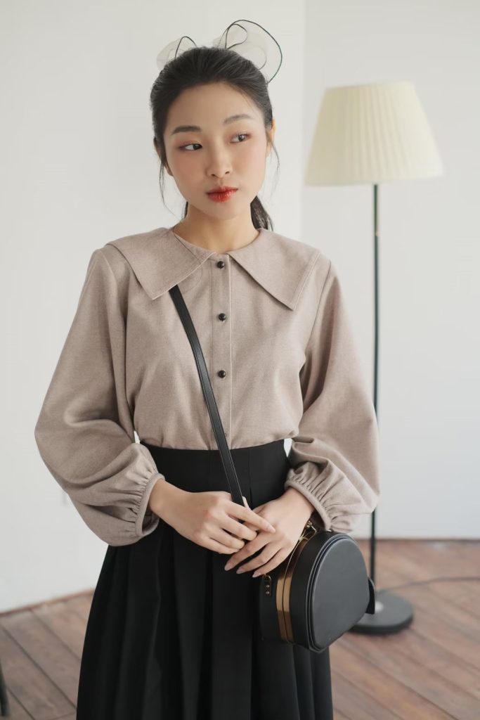 شومیز یقه ملوانی کرم